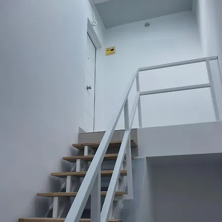 1 Bedroom Апартаменты *